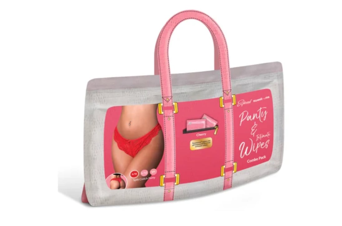 Panties with 2 Sweetums Wipes